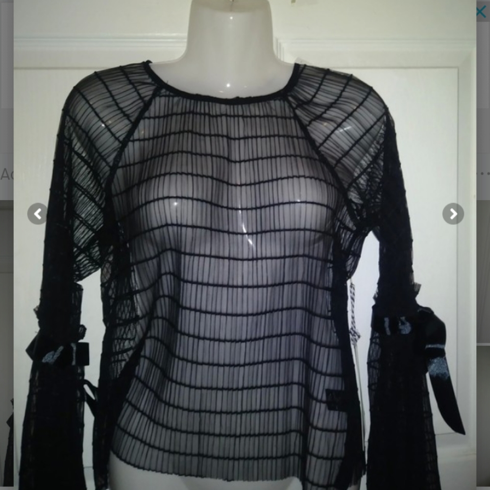 See through long sleeve bows on the side of it